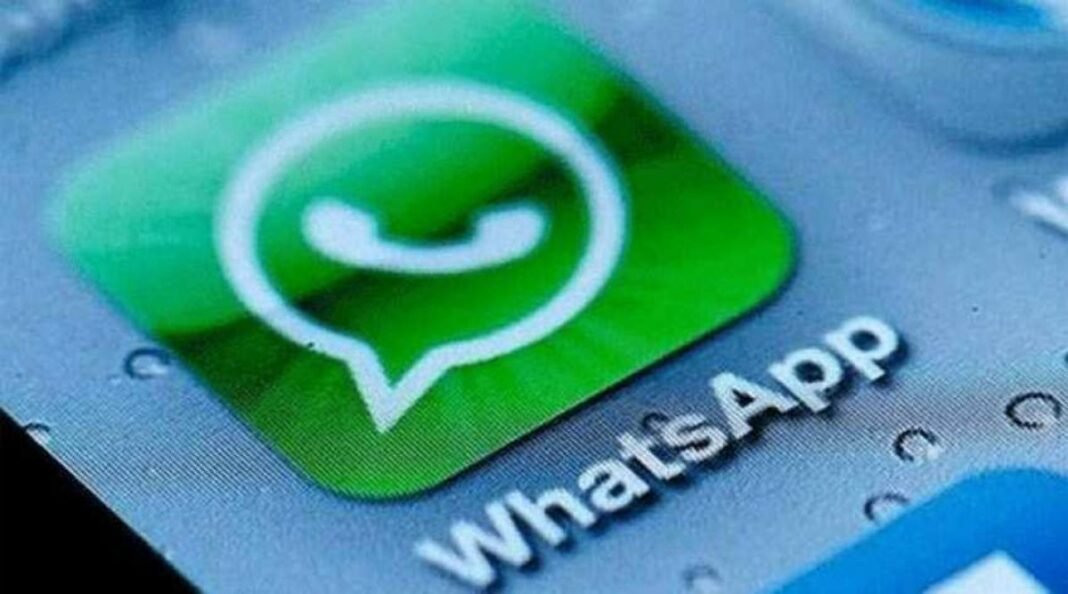 How to hide Status from specific contacts in WhatsApp