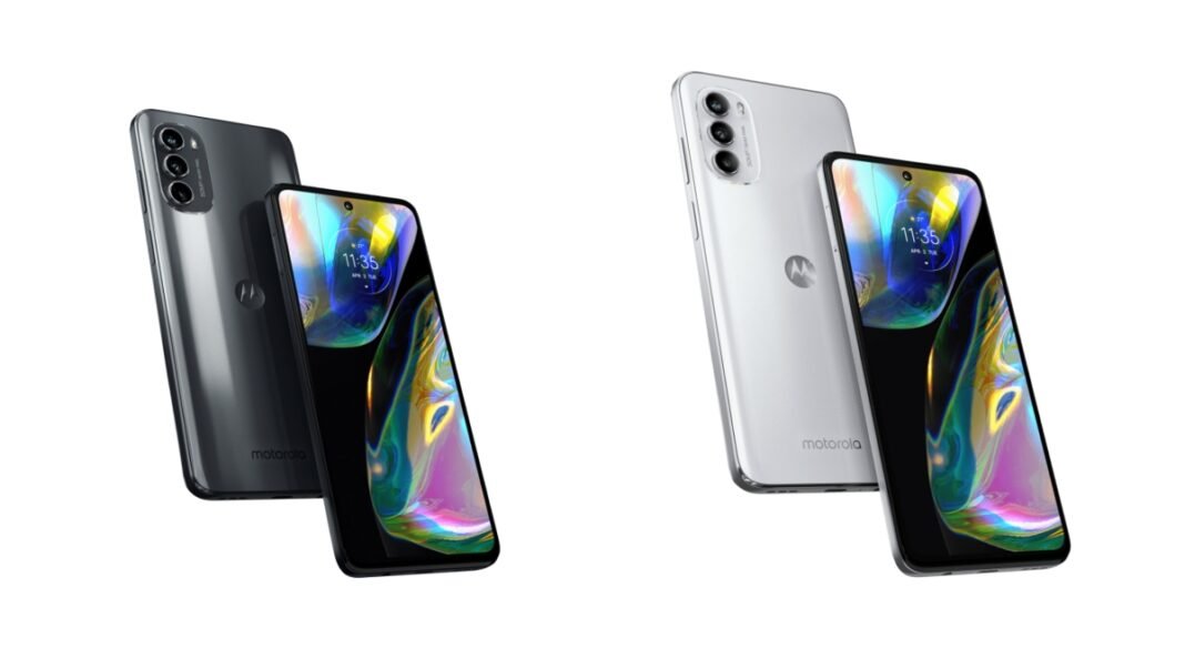 Moto G82 5G With a 120Hz AMOLED Display, Triple Rear Cameras Launched in India: Price, Specifications