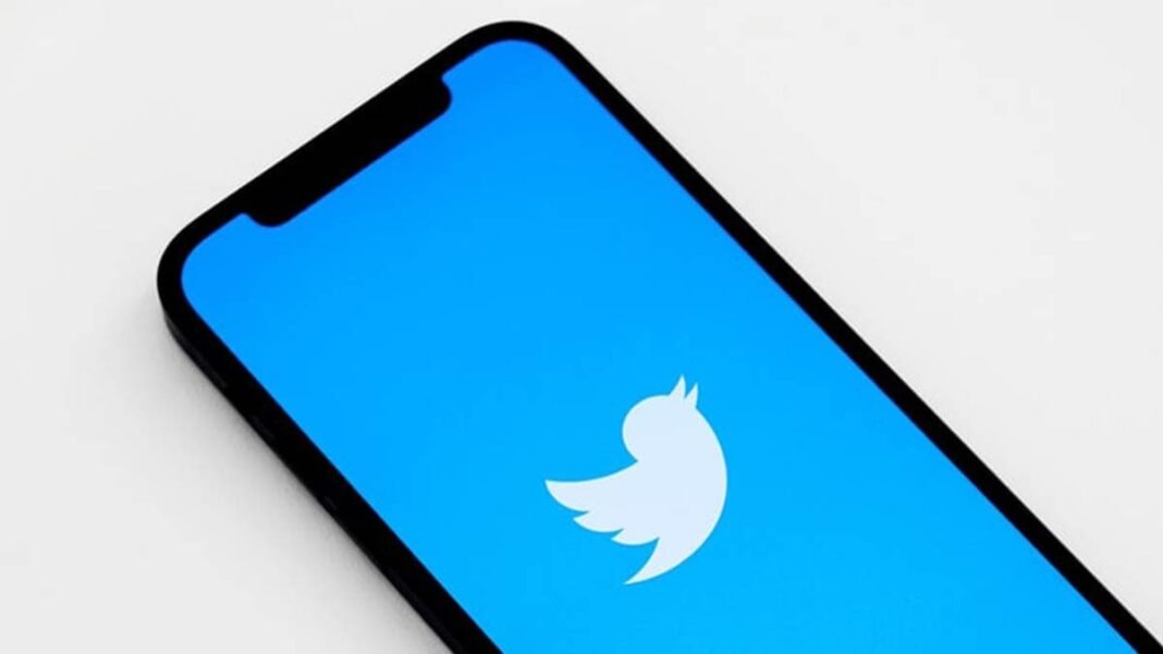 Twitter Is Testing A Feature That Will Let You Post Images, Videos, GIFs In A Single Tweet